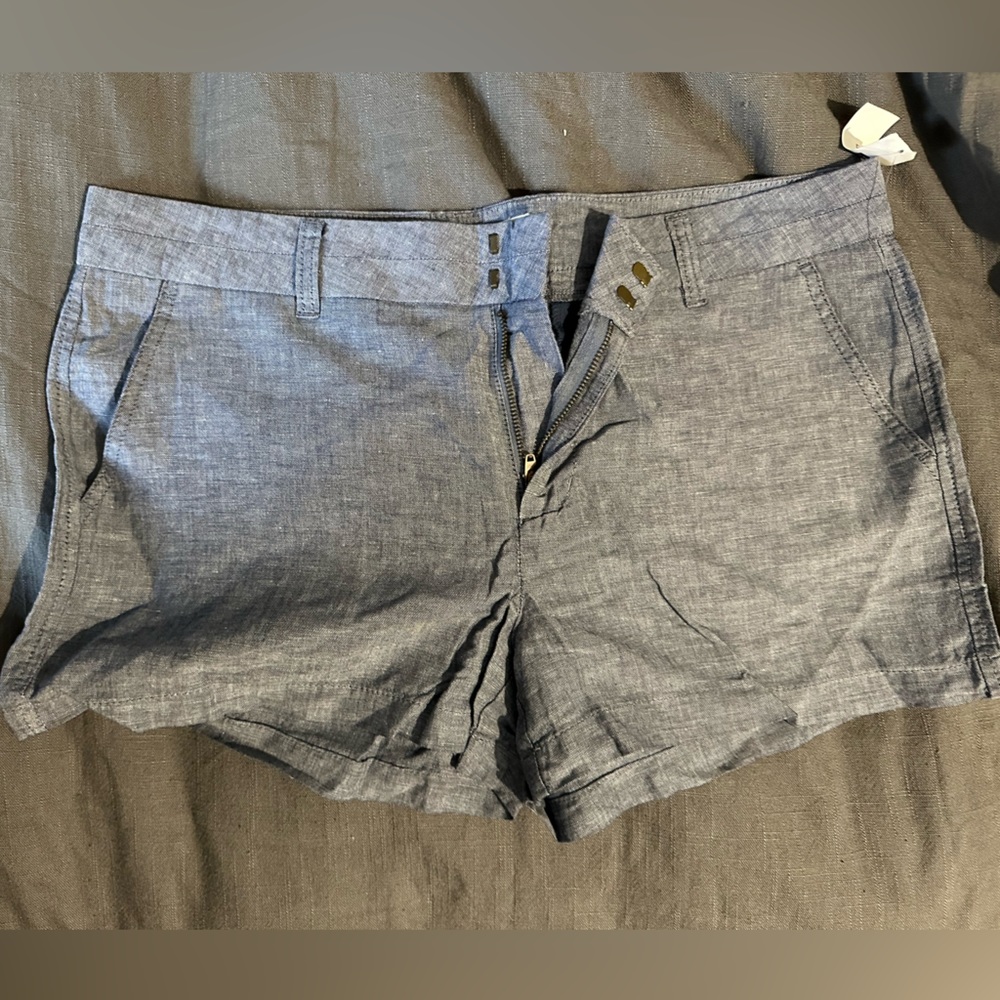 NWT Gap Shorts, Chambray Size 12